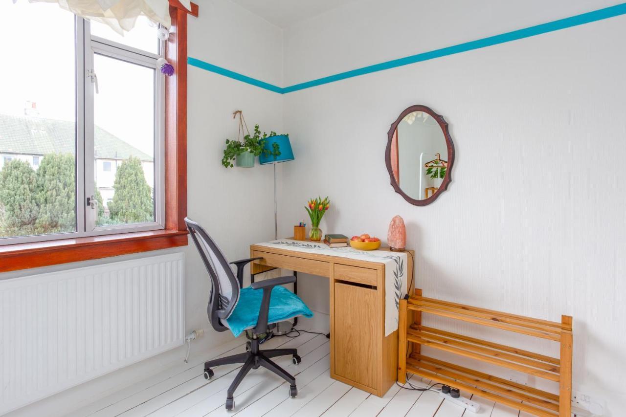 Bright & Spacious Double Room With Garden View- Close To Airport & City Centre EDI Kültér fotó